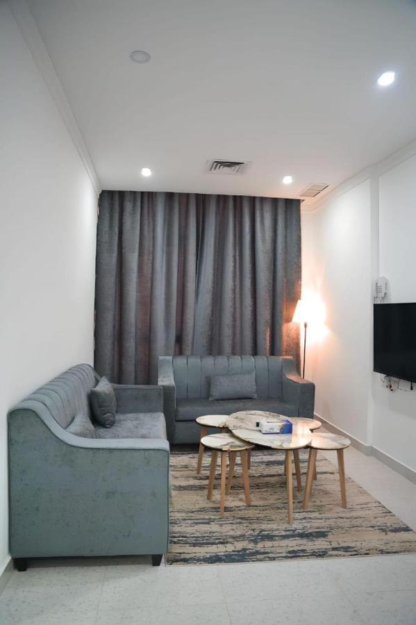 De Iris Regency Fahaheel Apartment Kuwait City Exterior photo