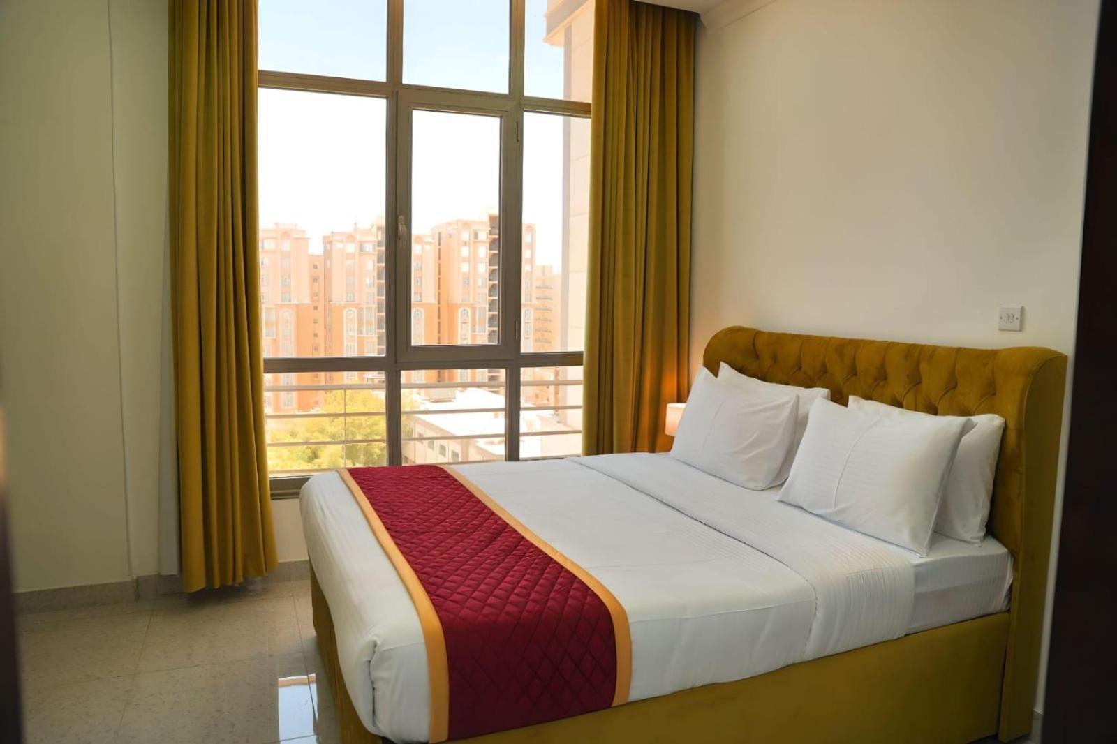 De Iris Regency Fahaheel Apartment Kuwait City Exterior photo